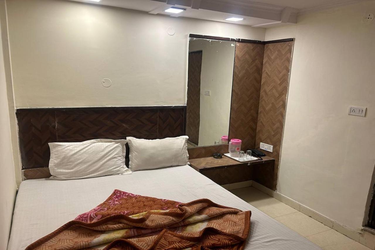 Shree Lodge Near New Delhi Railway Station, Paharganj Extérieur photo