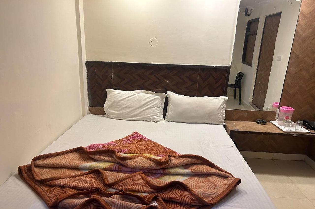 Shree Lodge Near New Delhi Railway Station, Paharganj Extérieur photo