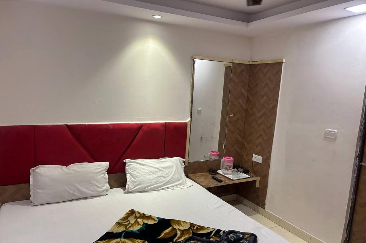 Shree Lodge Near New Delhi Railway Station, Paharganj Extérieur photo